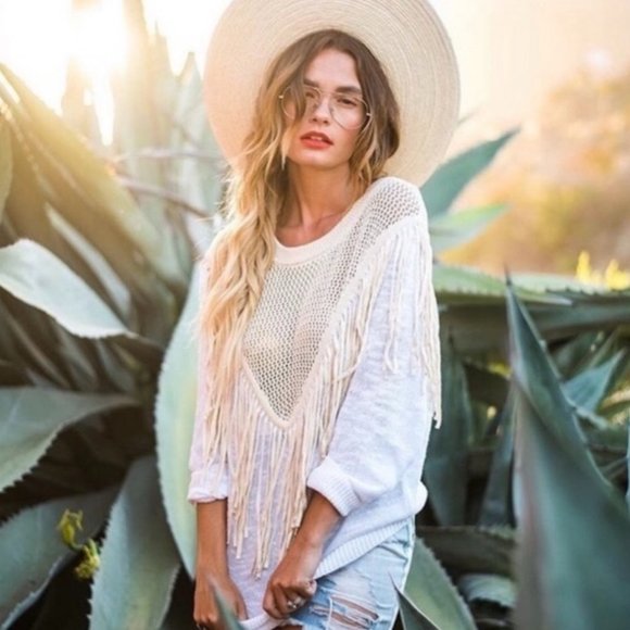 Wildfox Sweaters - Wildfox I Crochet Fringe Boho Sweater